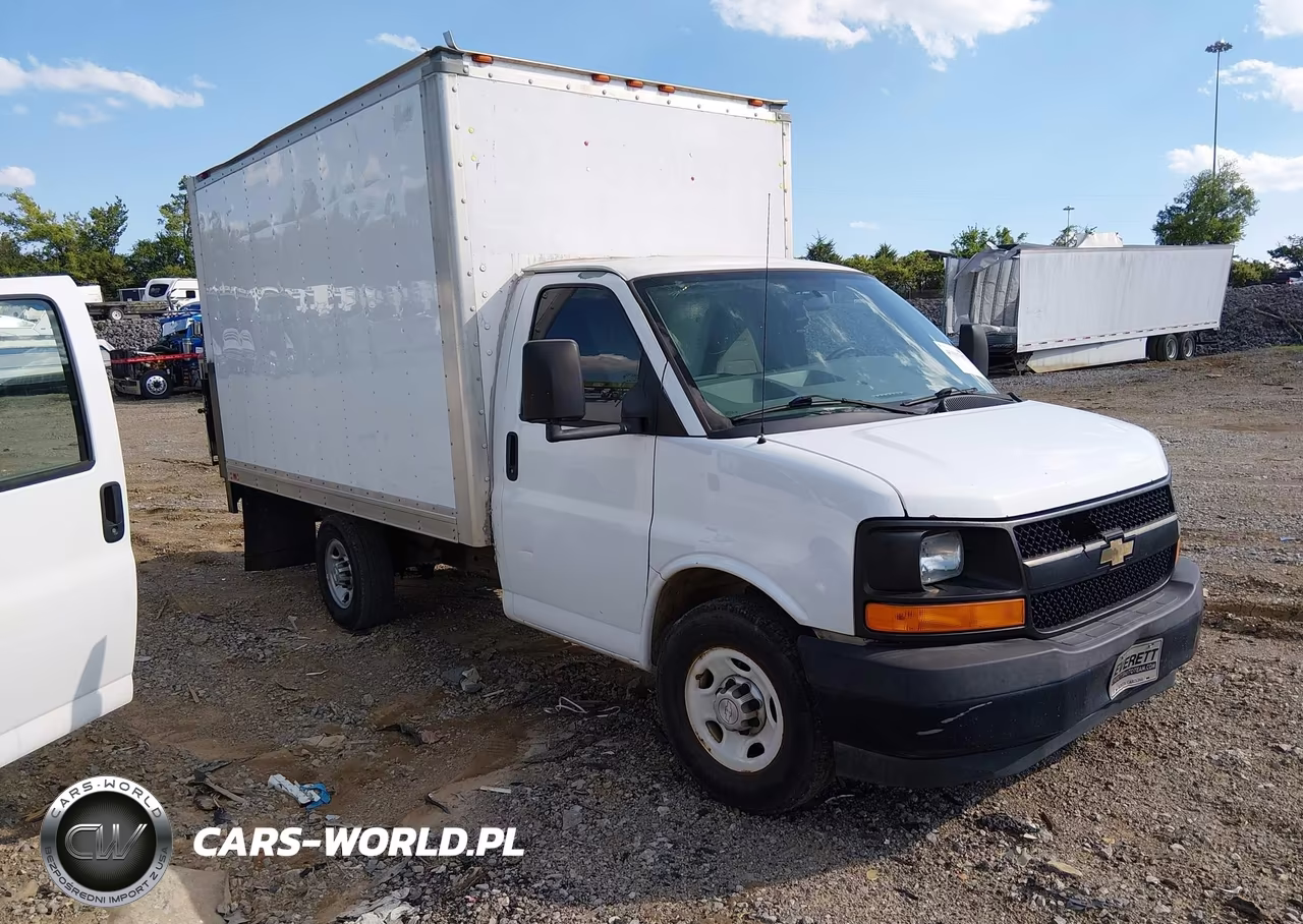 2017 Chevrolet Express Cutaway Work Van