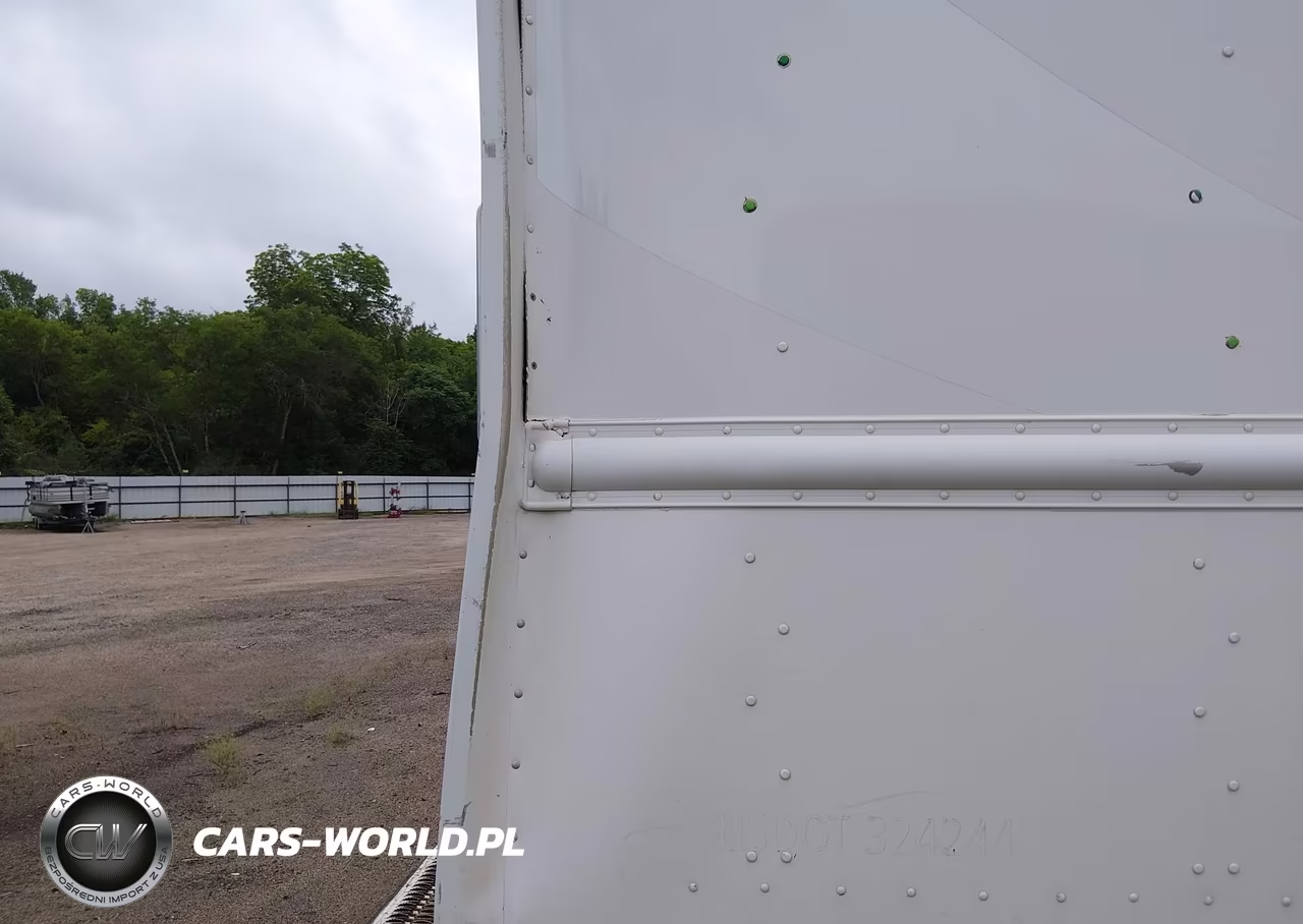 2016 Ford F-59 Commercial Stripped VIN:1F65F5KY4G0A03405 - 10