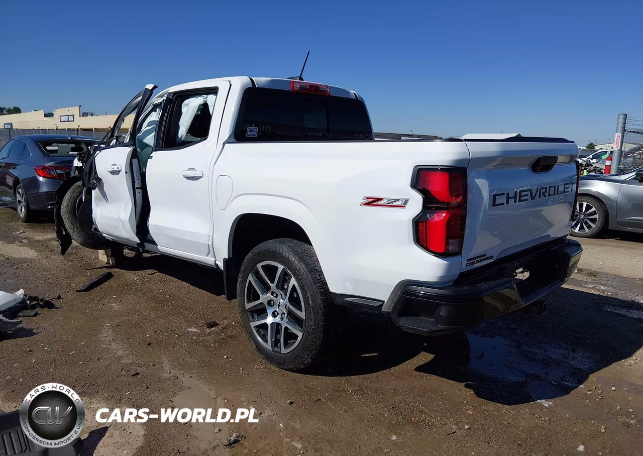 2023 Chevrolet Colorado VIN:1GCPTDEK3P1234497 - 3