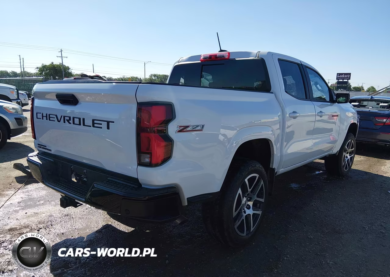 2023 Chevrolet Colorado VIN:1GCPTDEK3P1234497 - 4