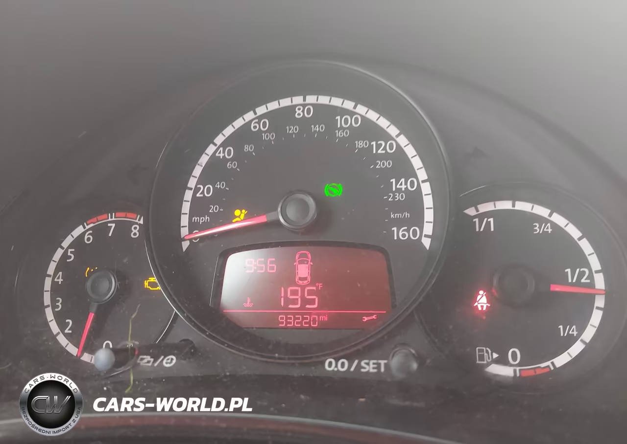 2015 Volkswagen Beetle 1.8T Fleet Edition VIN:3VWF17AT9FM643135 - 7