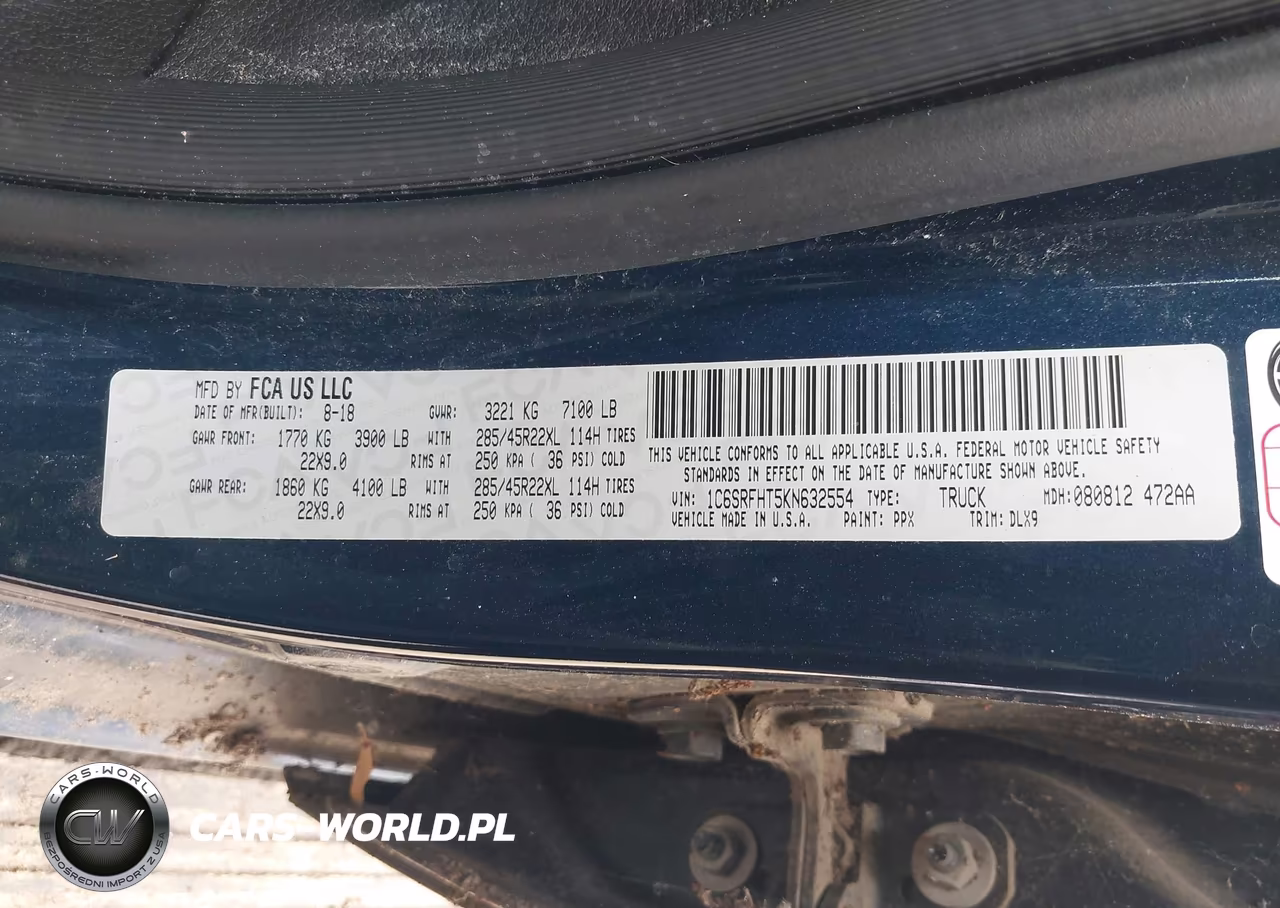 2019 Ram 1500 Limited 4X4 5'7 Box VIN:1C6SRFHT5KN632554 - 9