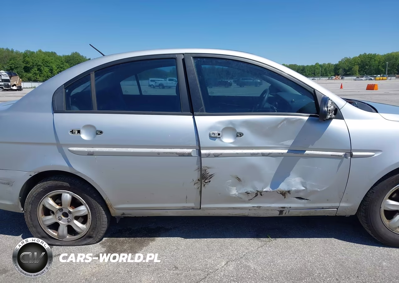 2006 Hyundai Accent Gls VIN:KMHCN46C46U057807 - 6