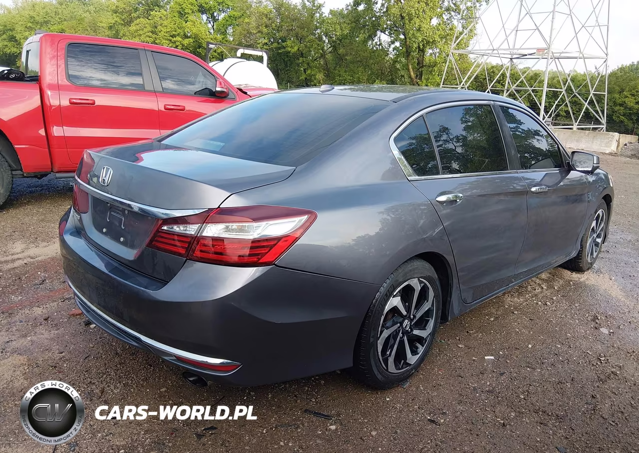 2017 Honda Accord Ex VIN:1HGCR2F73HA141641 - 4