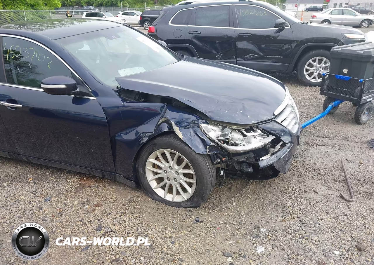 2010 Hyundai Genesis 3.8 VIN:KMHGC4DE2AU100285 - 6