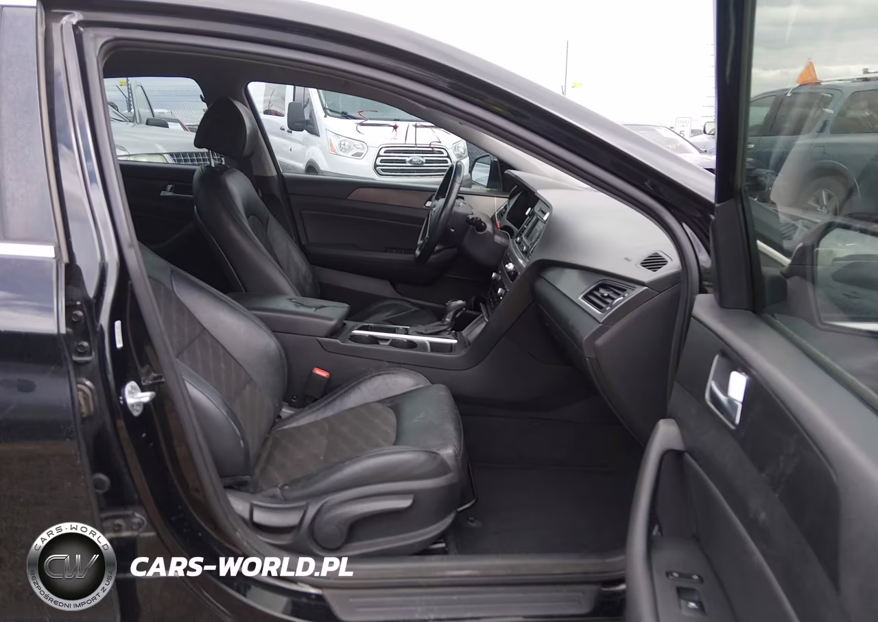 2015 Hyundai Sonata Sport VIN:5NPE34AF1FH242797 - 5