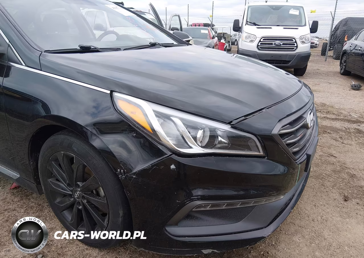 2015 Hyundai Sonata Sport VIN:5NPE34AF1FH242797 - 6