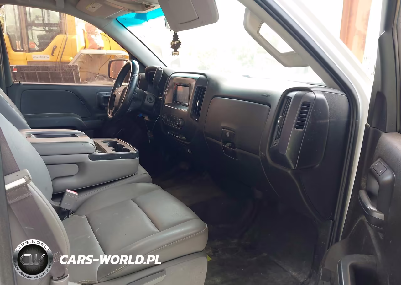 2017 Chevrolet Silverado 1500 Wt VIN:1GCNCNECXHZ305929 - 5
