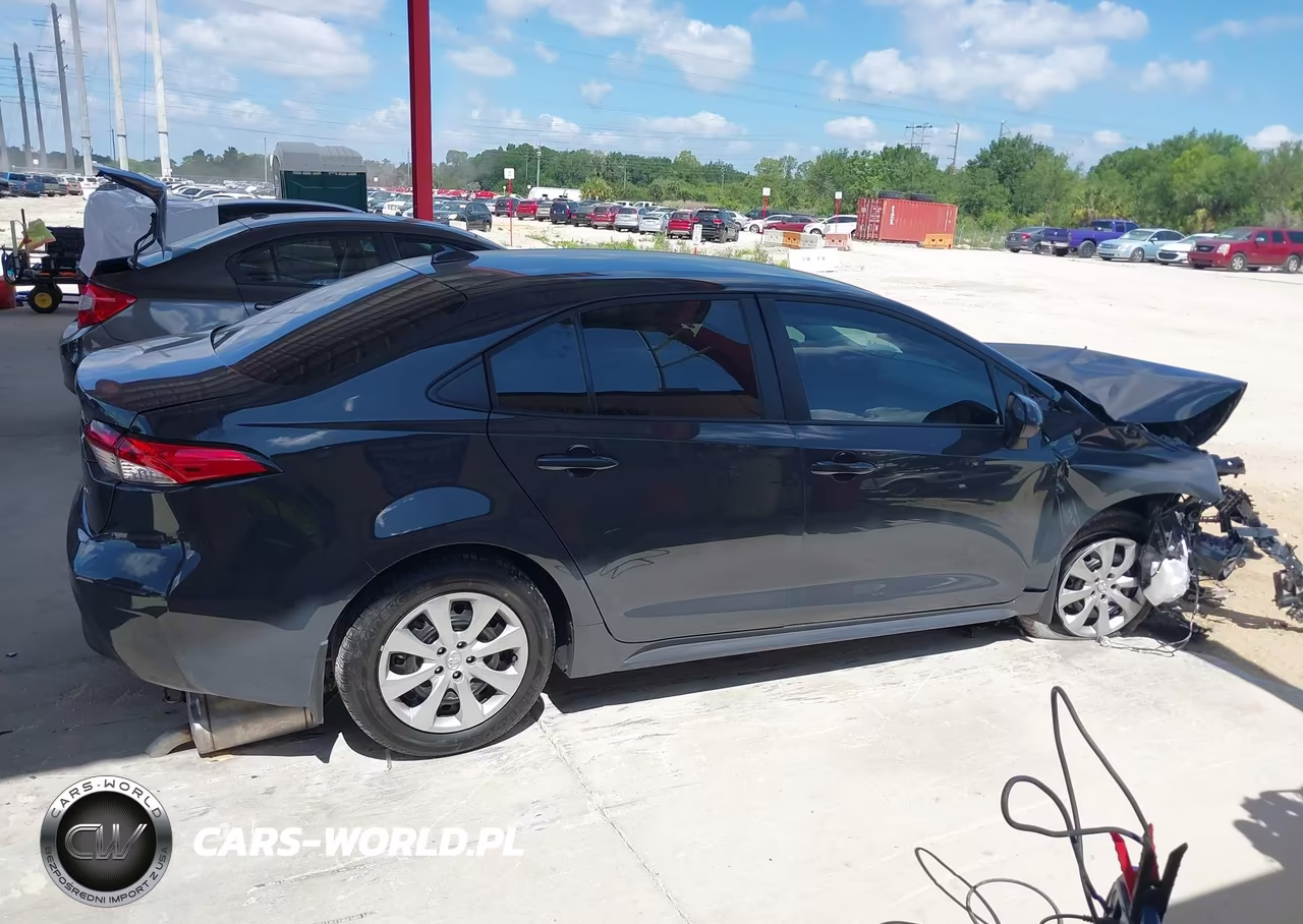 2026 Toyota Corolla Le VIN:5YFB4MDE0TP451000 - 14