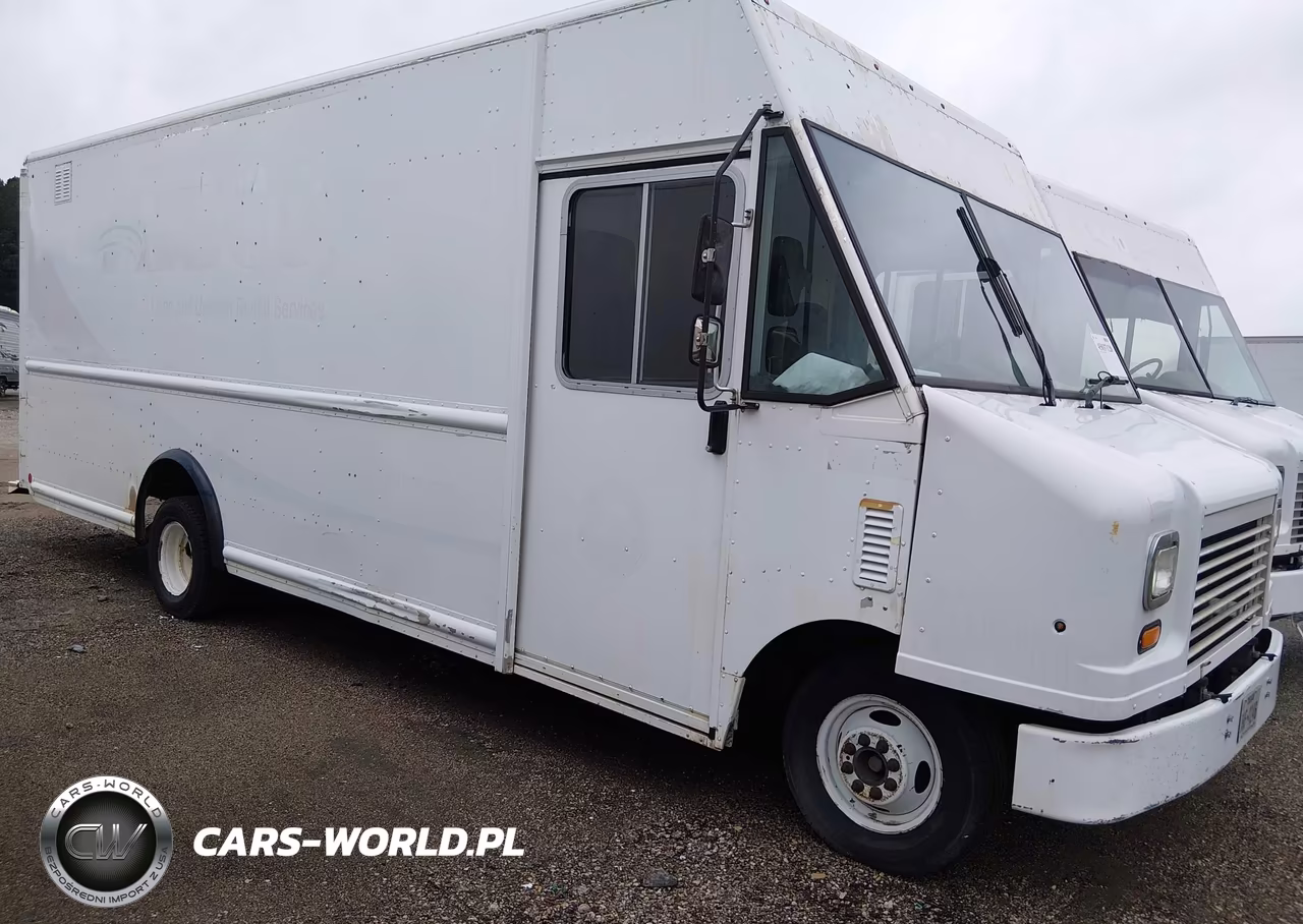 2013 Ford E-450 Stripped