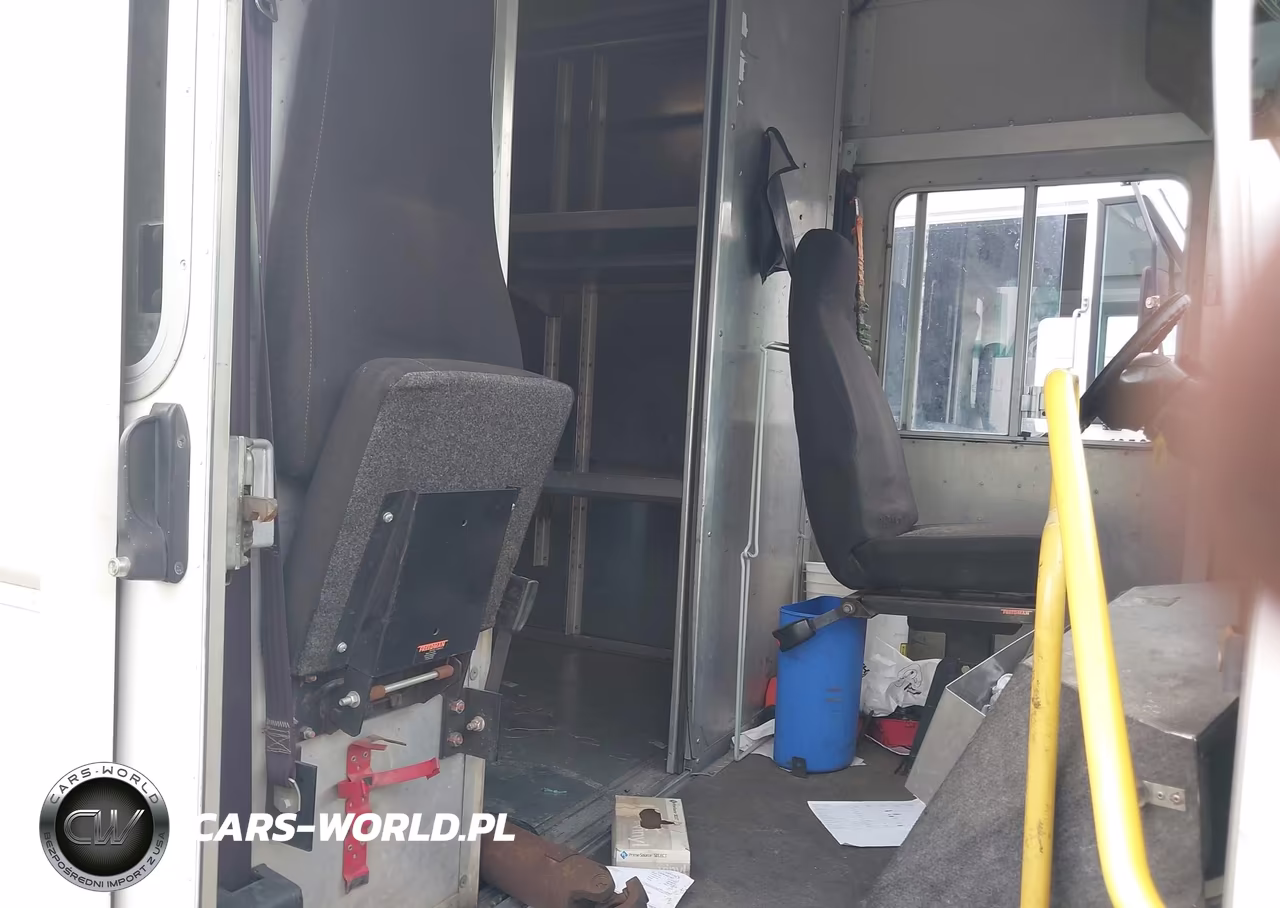 2013 Ford E-450 Stripped VIN:1FC4E4KL7DDB32656 - 7