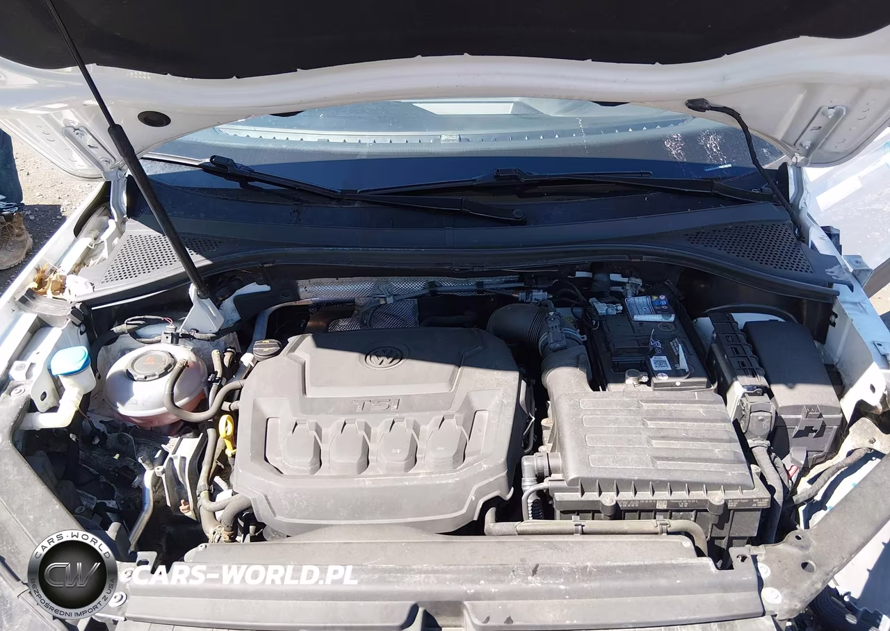 2018 Volkswagen Tiguan 2.0T S VIN:3VV0B7AX6JM078538 - 10