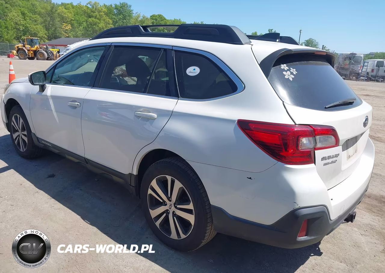 2019 Subaru Outback 2.5I Limited VIN:4S4BSAJC1K3285192 - 3