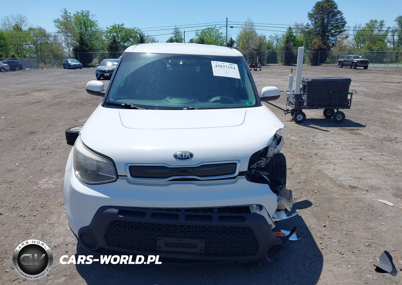 2015 Kia Soul + VIN:KNDJP3A53F7806927 - 11