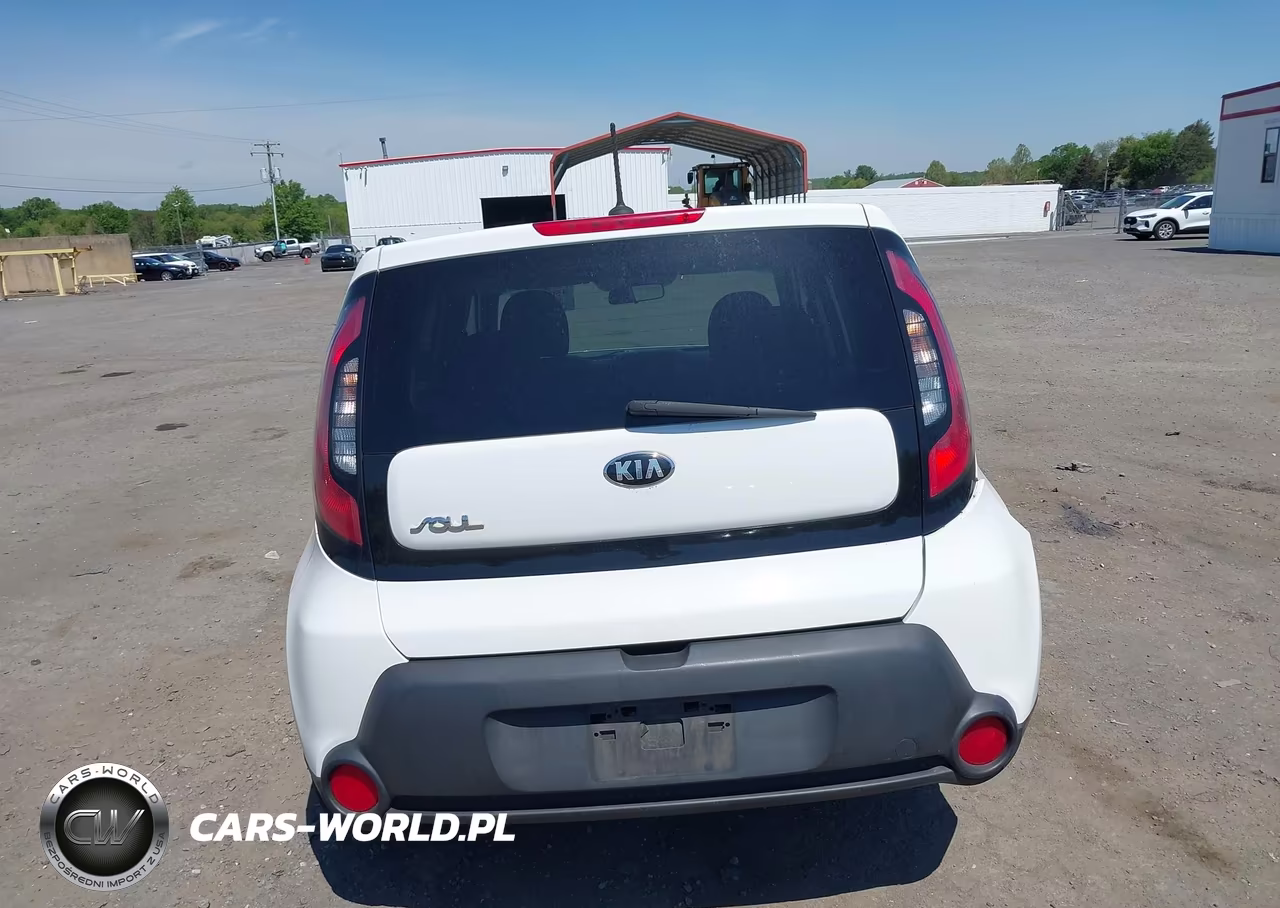 2015 Kia Soul + VIN:KNDJP3A53F7806927 - 15