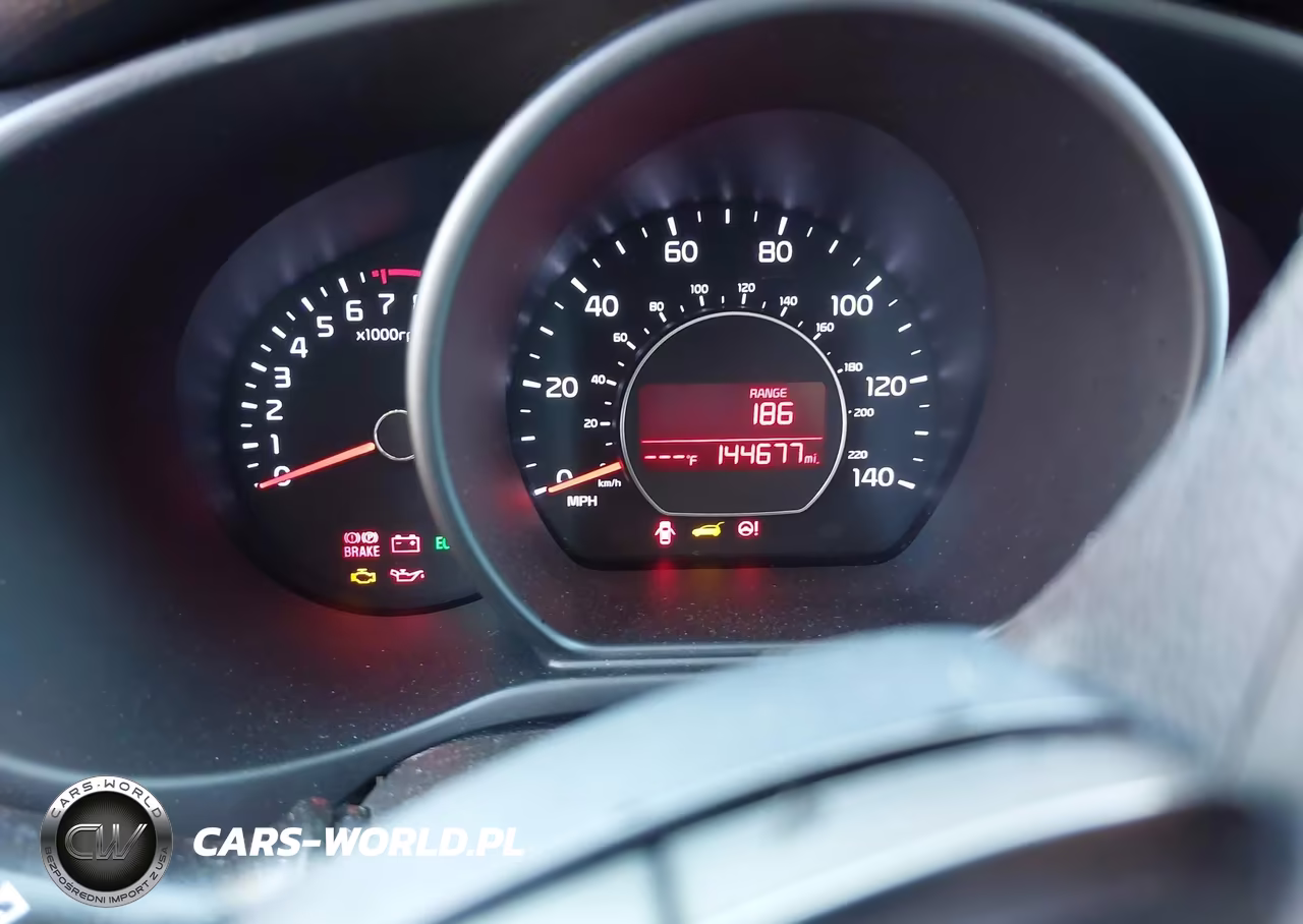 2015 Kia Soul + VIN:KNDJP3A53F7806927 - 7