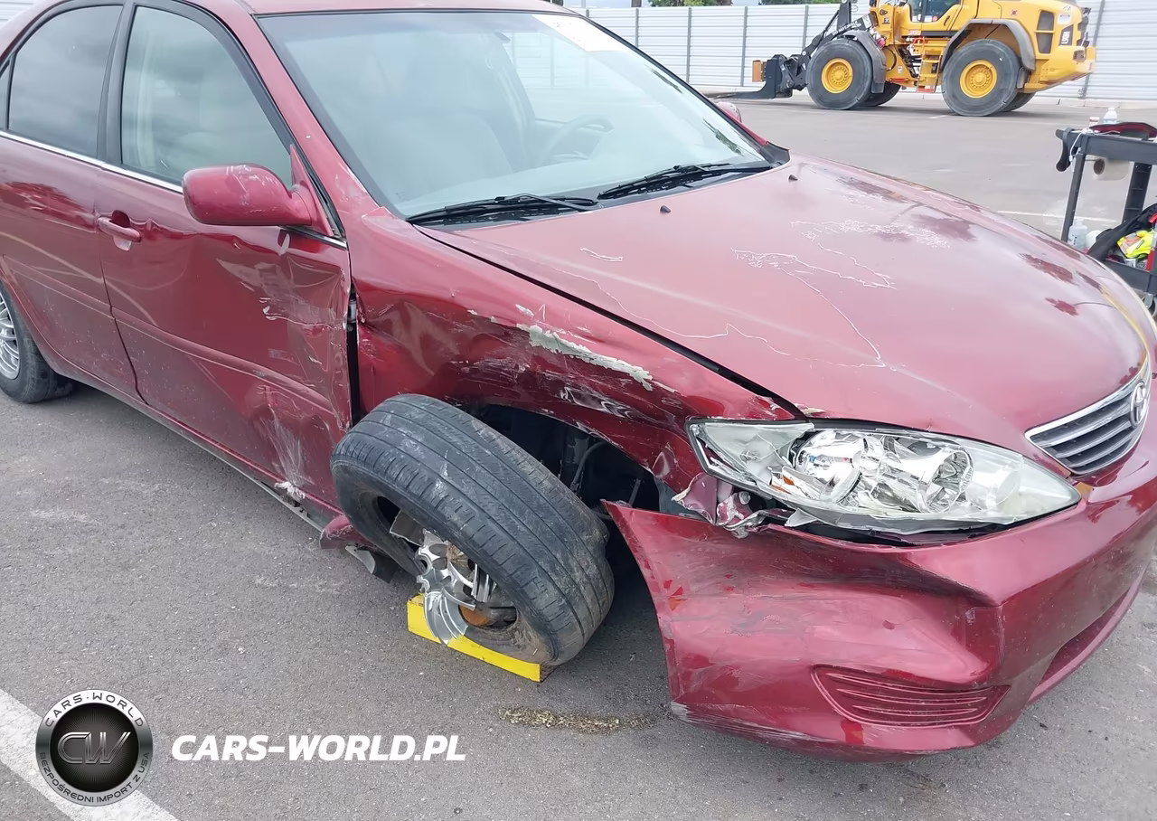2005 Toyota Camry Le VIN:4T1BE32K65U404197 - 6