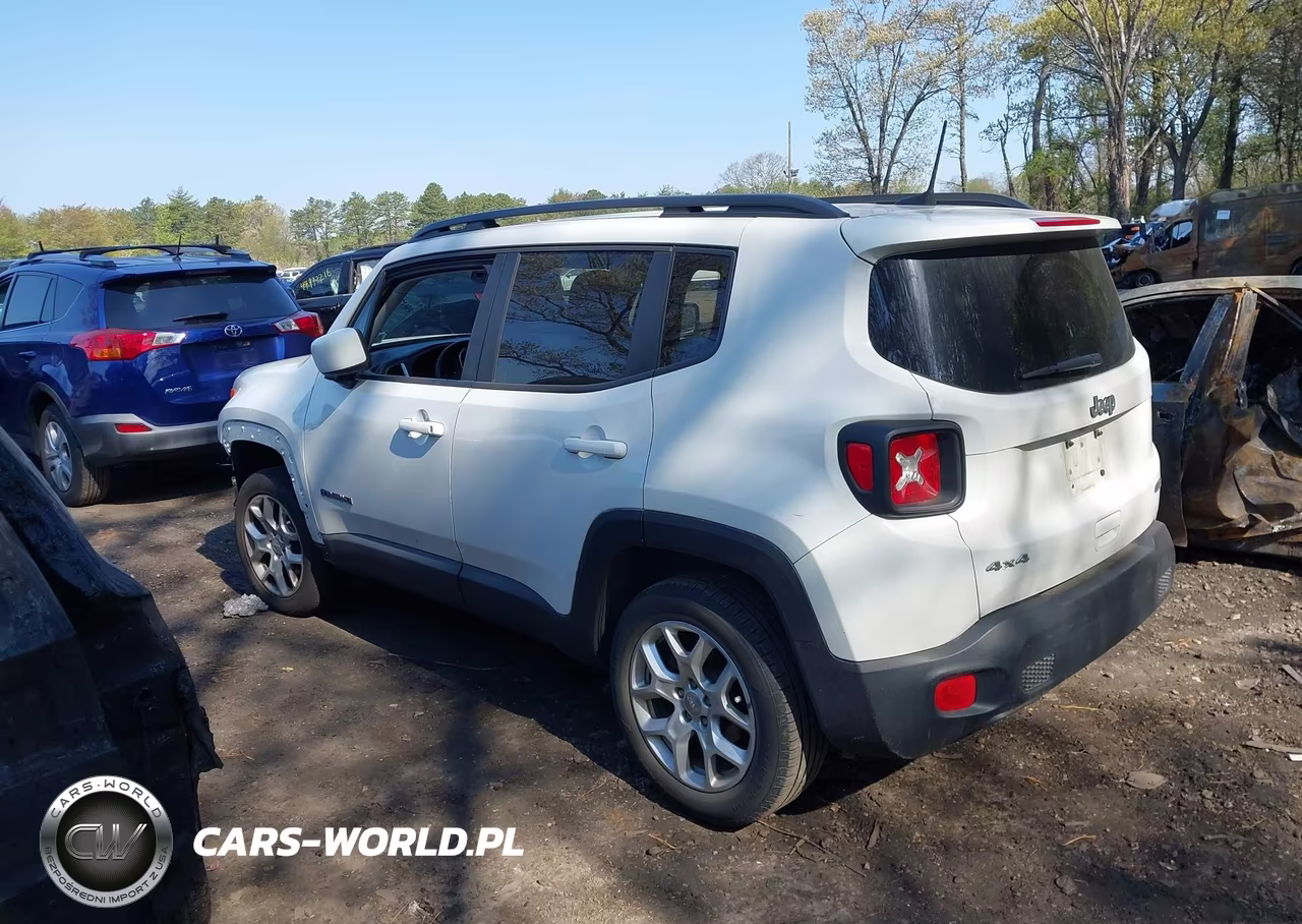 2018 Jeep Renegade Latitude 4X4 VIN:ZACCJBBB2JPJ30021 - 14