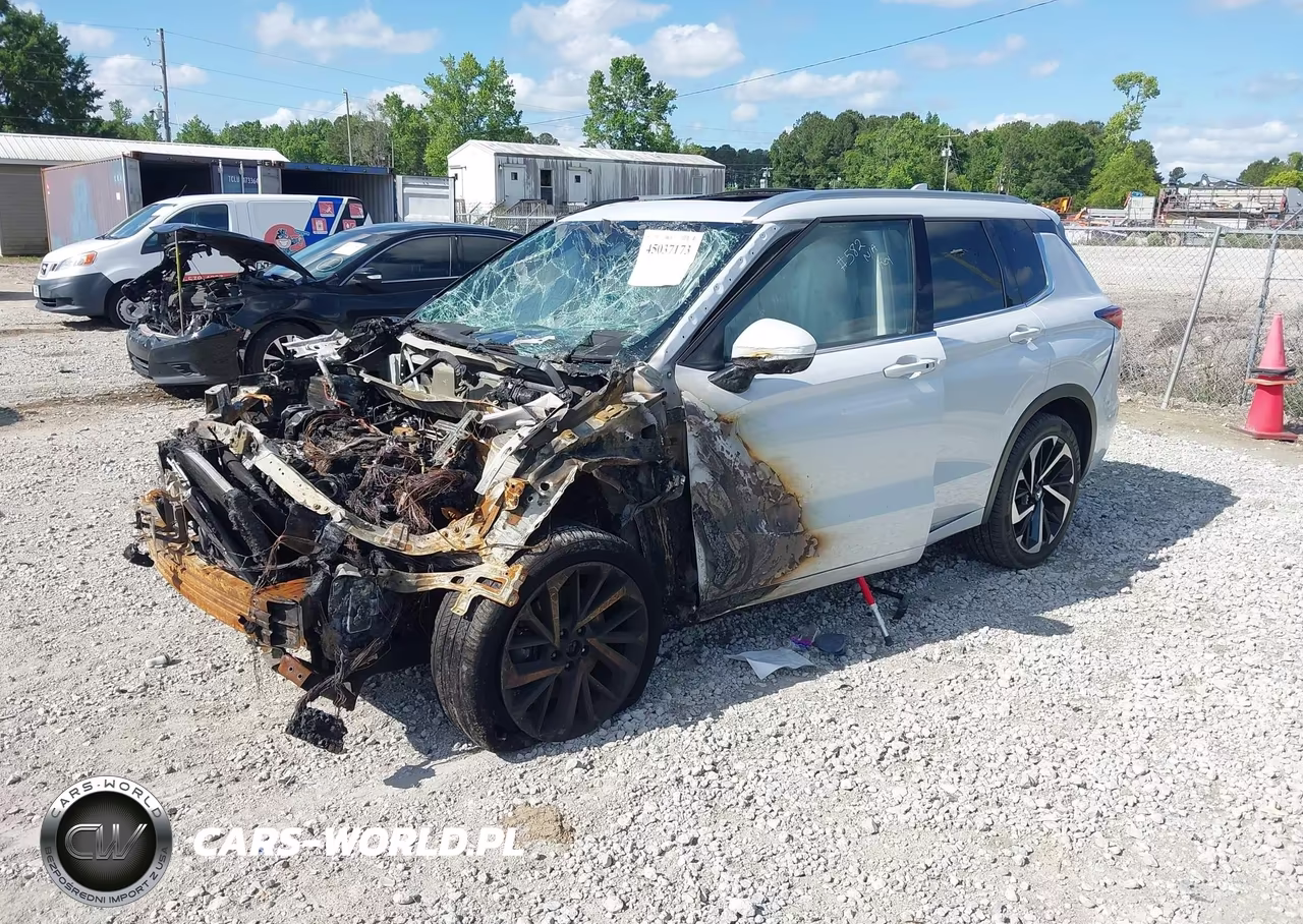 2022 Mitsubishi Outlander Sel 2.5 2Wd-Sel Special Edition 2Wd VIN:JA4J3VA86NZ075604 - 2