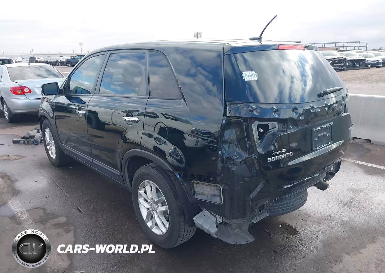 2015 Kia Sorento Lx VIN:5XYKT3A62FG579614 - 3