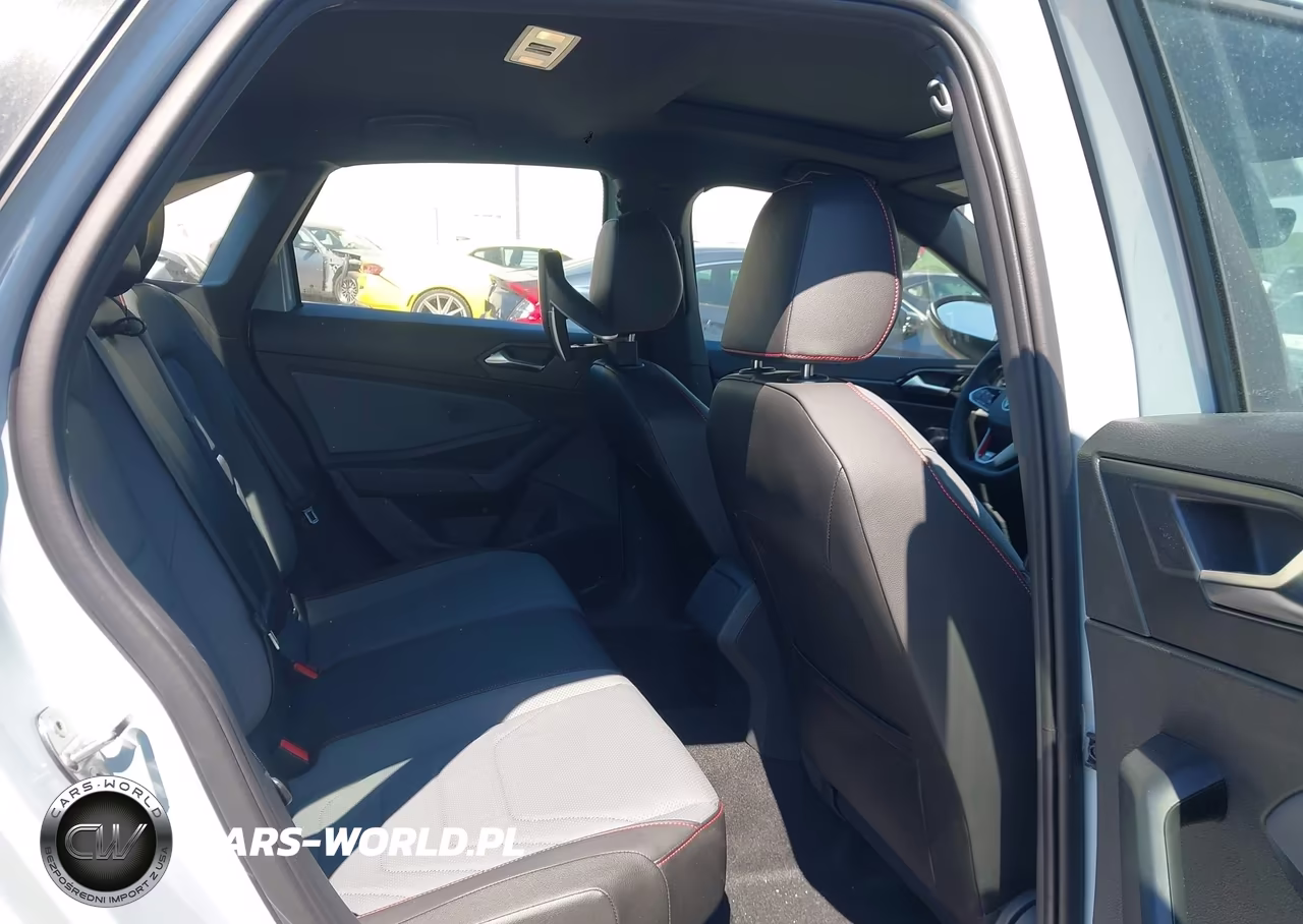 2025 Volkswagen Jetta Gli 2.0T Autobahn VIN:3VW1T7BU2SM054529 - 8