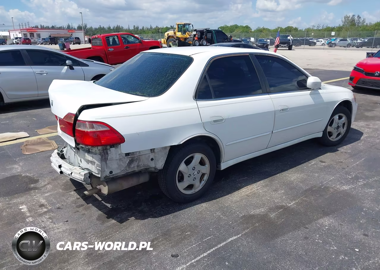 2000 Honda Accord 2.3 Ex VIN:1HGCG5651YA091280 - 4