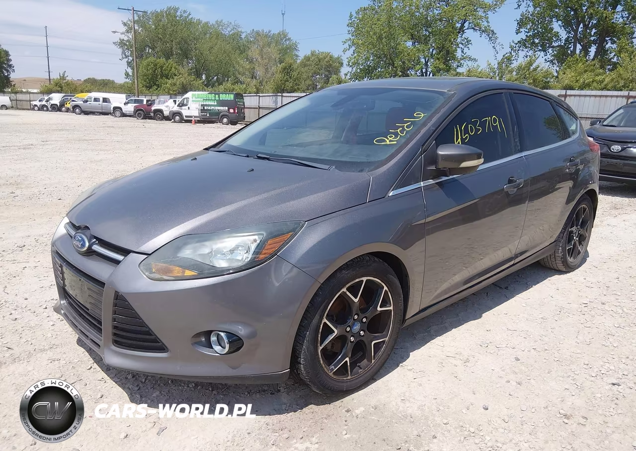 2012 Ford Focus Titanium VIN:1FAHP3N28CL209957 - 2