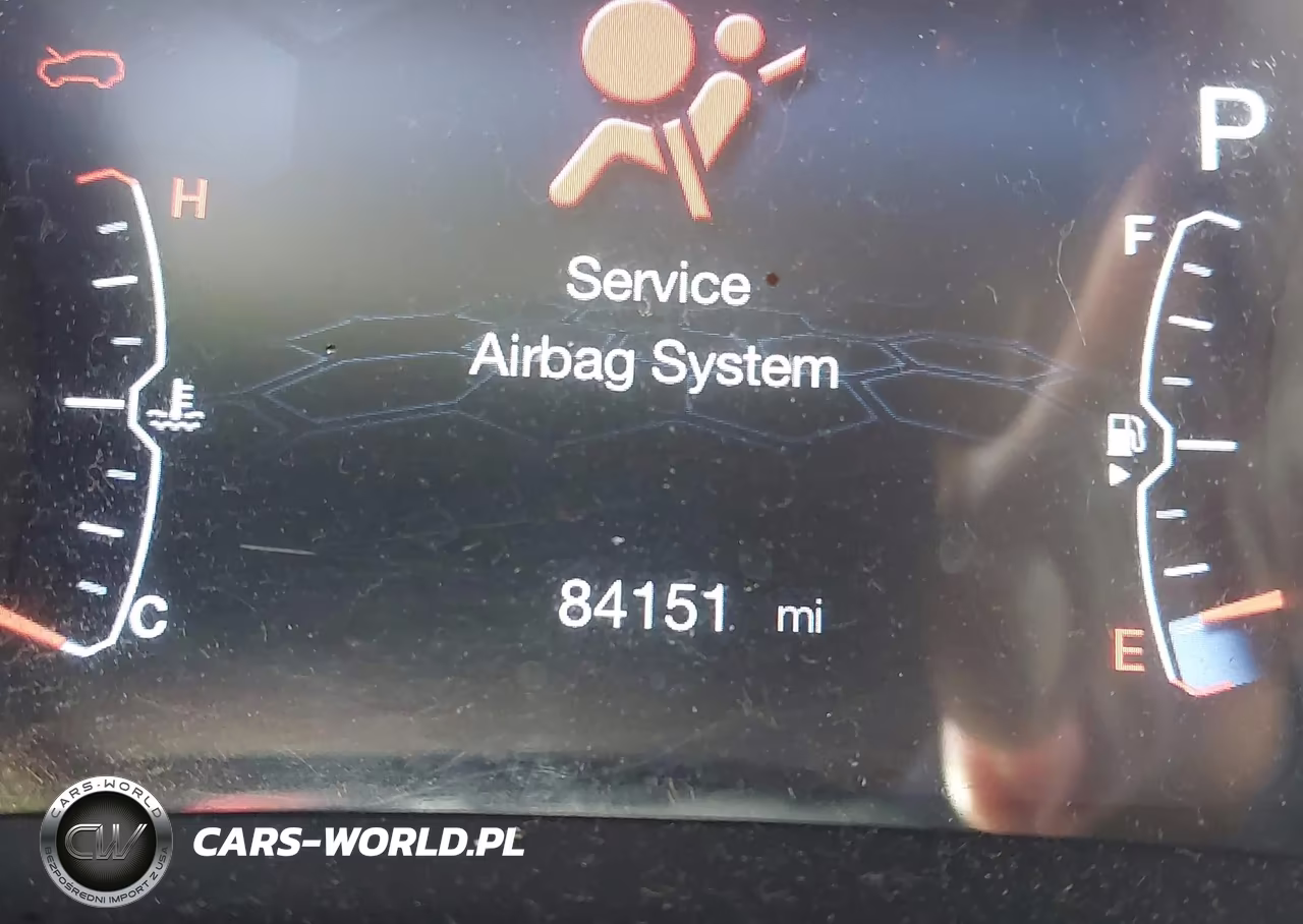 2018 Jeep Compass Latitude 4X4 VIN:3C4NJDBB2JT185780 - 16
