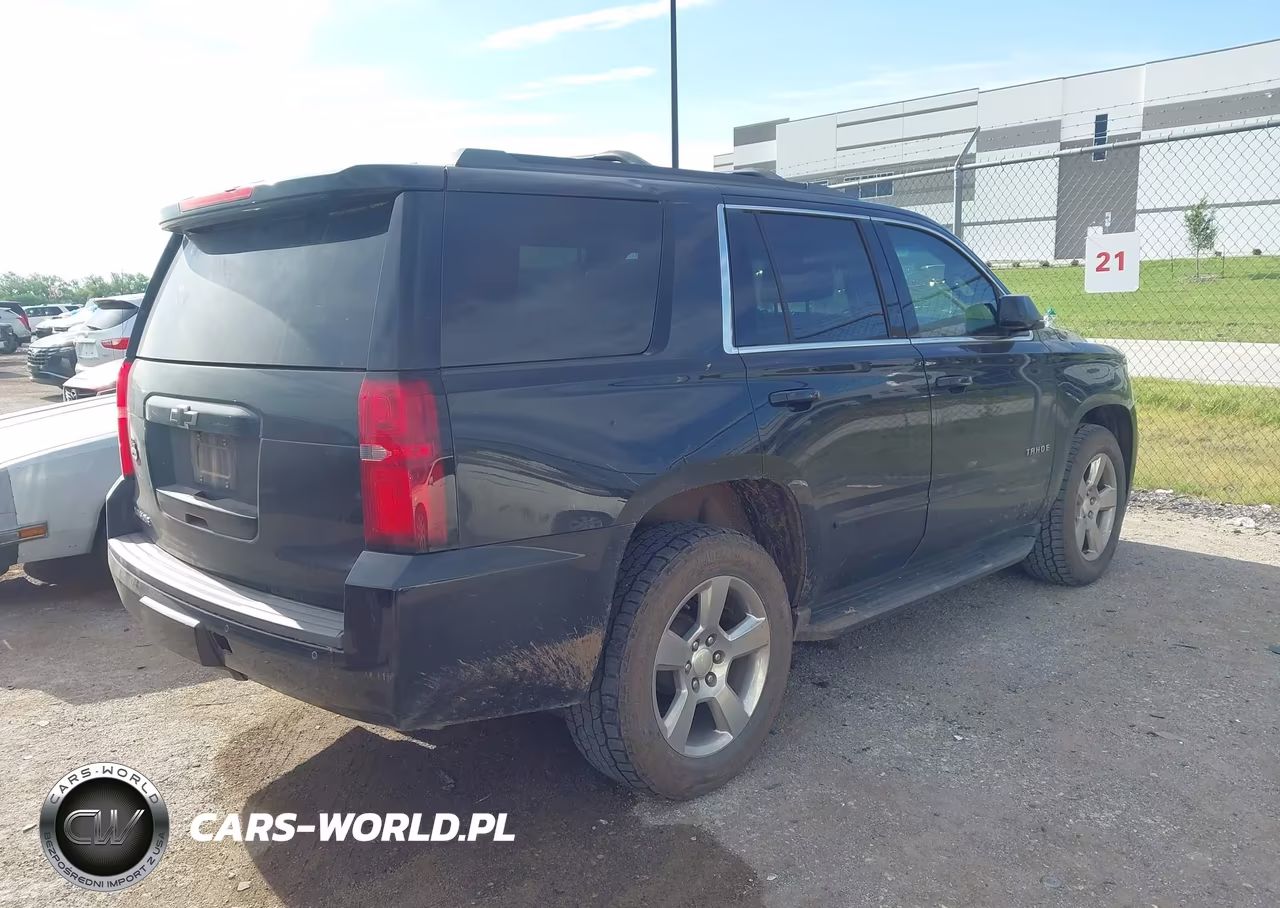 2017 Chevrolet Tahoe Ls VIN:1GNSCAKC9HR335107 - 4