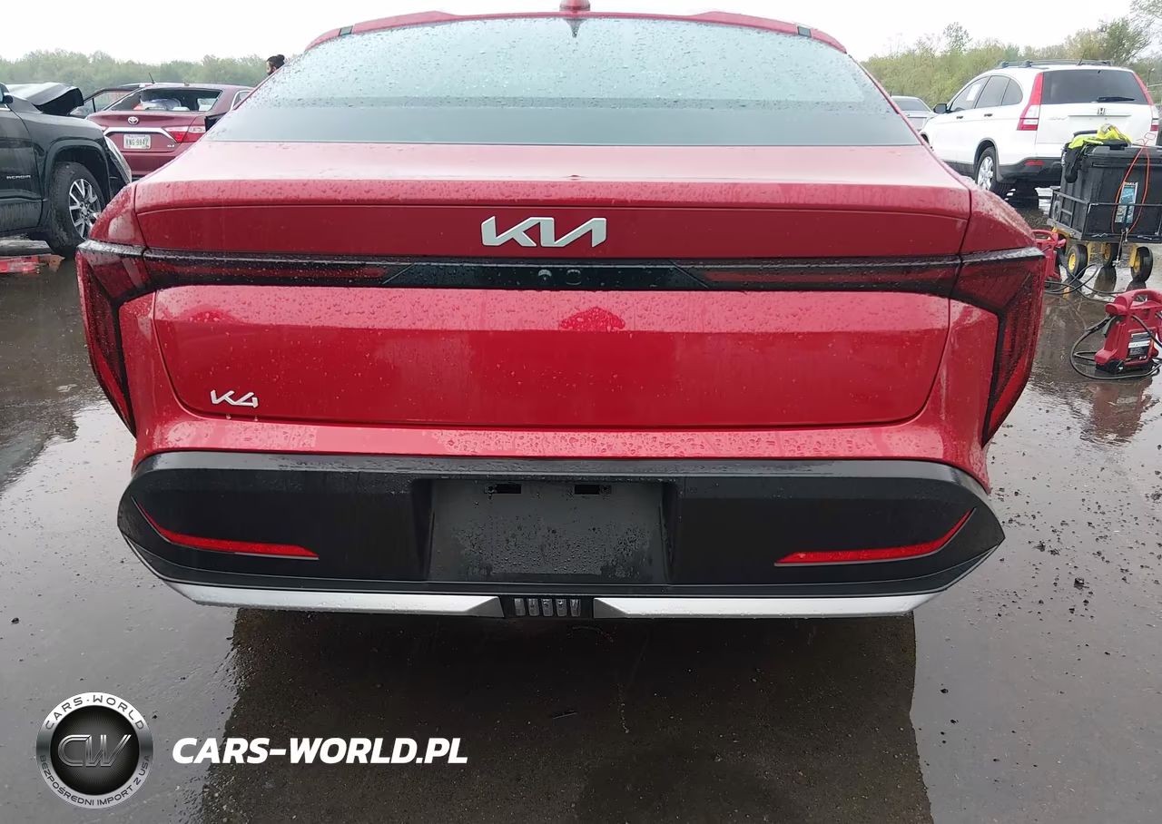 2025 Kia K4 Lxs VIN:3KPFT4DE8SE240986 - 17