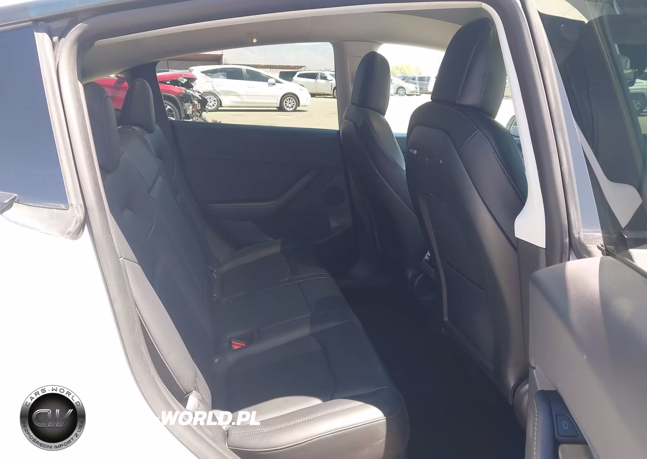 2022 Tesla Model Y Performance Dual Motor All-Wheel Drive VIN:7SAYGDEF4NF395556 - 8
