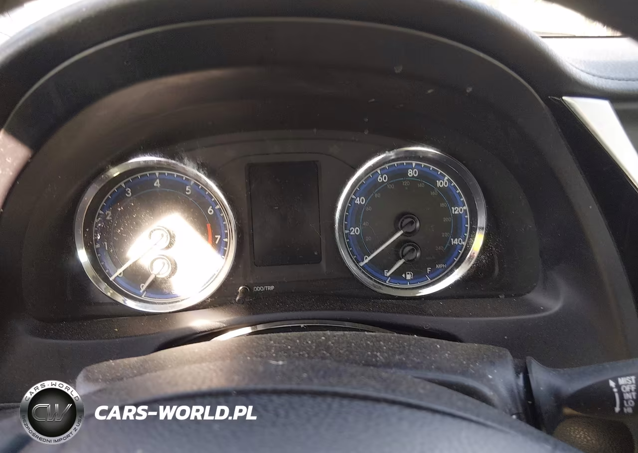 2017 Toyota Corolla Le VIN:5YFBURHE3HP736370 - 15