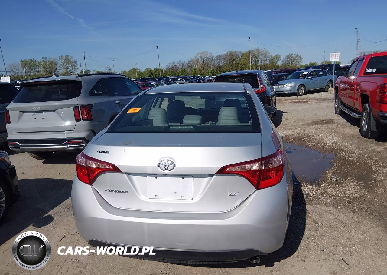 2017 Toyota Corolla Le VIN:5YFBURHE3HP736370 - 16