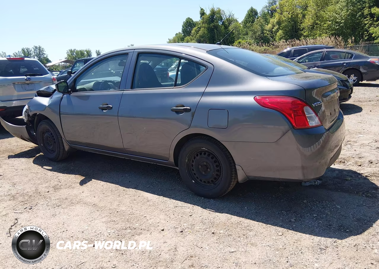 2017 Nissan Versa 1.6 S VIN:3N1CN7AP7HL888489 - 3