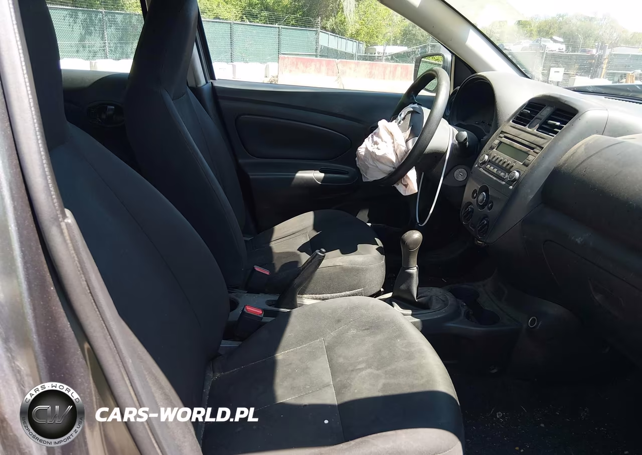 2017 Nissan Versa 1.6 S VIN:3N1CN7AP7HL888489 - 5