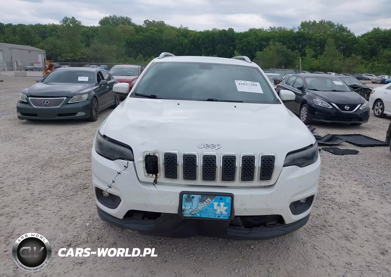 2019 Jeep Cherokee Latitude 4X4 VIN:1C4PJMCB1KD212384 - 12