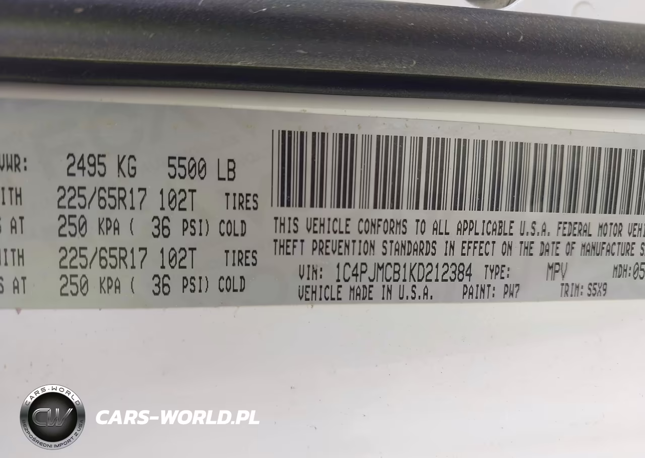 2019 Jeep Cherokee Latitude 4X4 VIN:1C4PJMCB1KD212384 - 9