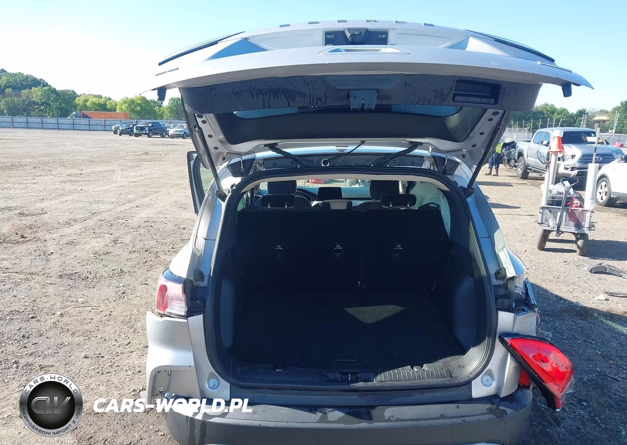2020 Ford Escape Se VIN:1FMCU0G60LUC33252 - 17
