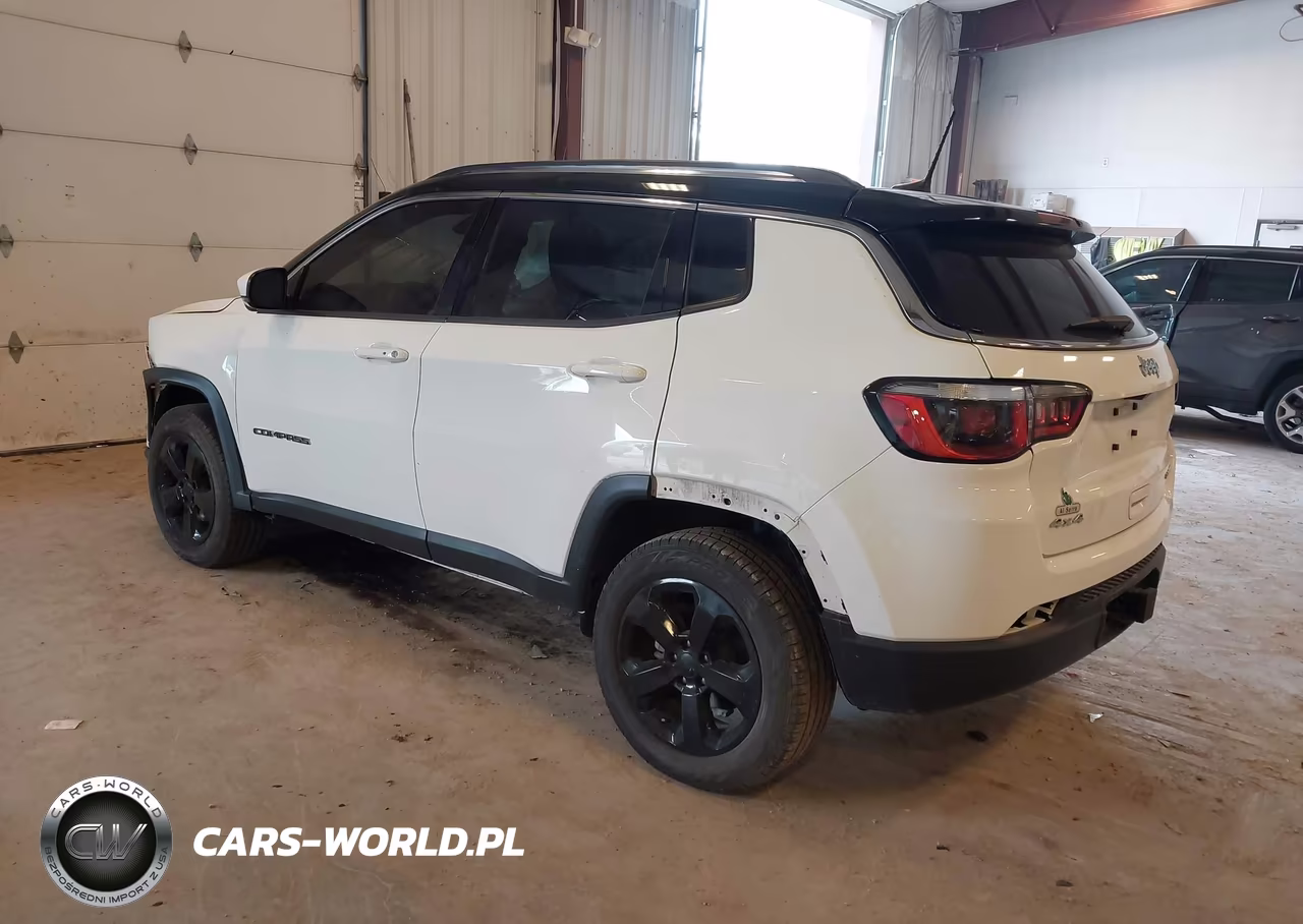 2018 Jeep Compass Limited 4X4 VIN:3C4NJDCB4JT373814 - 3