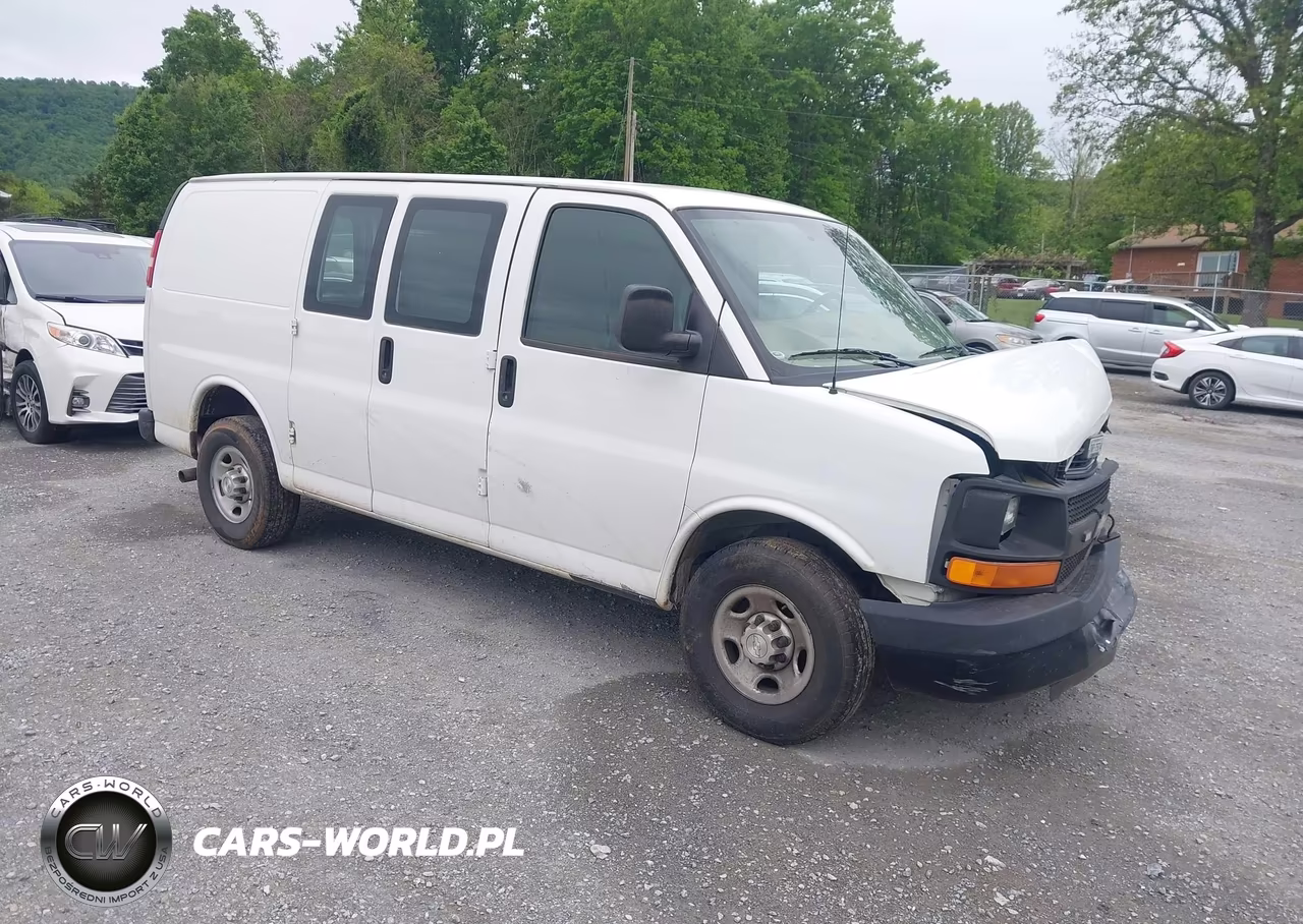 2016 Chevrolet Express 2500 Work Van – zdjęcie 1 z 22
