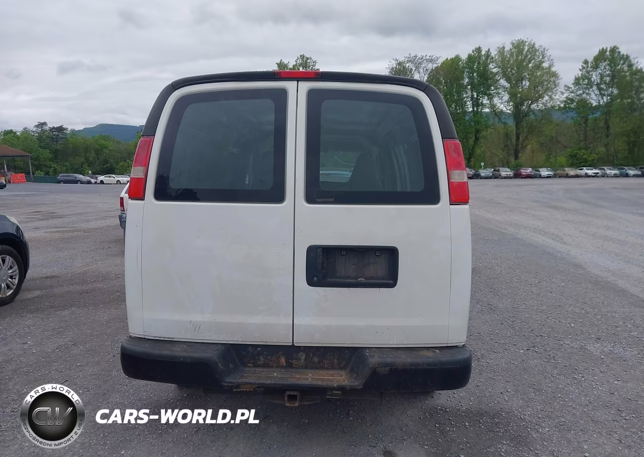 2016 Chevrolet Express 2500 Work Van VIN:1GCWGAFF5G1204224 - 17