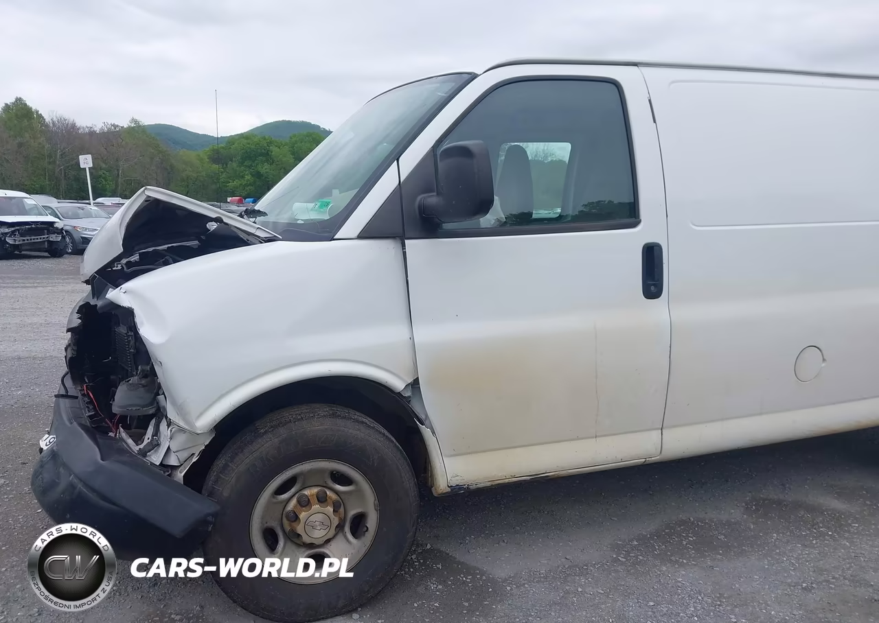2016 Chevrolet Express 2500 Work Van VIN:1GCWGAFF5G1204224 - 18