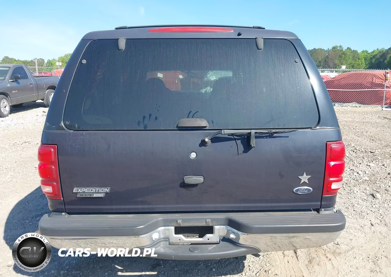 2000 Ford Expedition Xlt VIN:1FMRU1567YLB93235 - 15