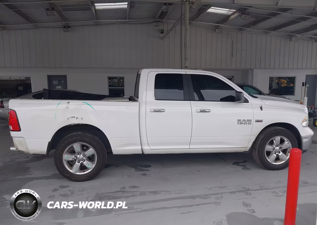 2016 Ram 1500 Big Horn VIN:1C6RR6GT9GS361118 - 14