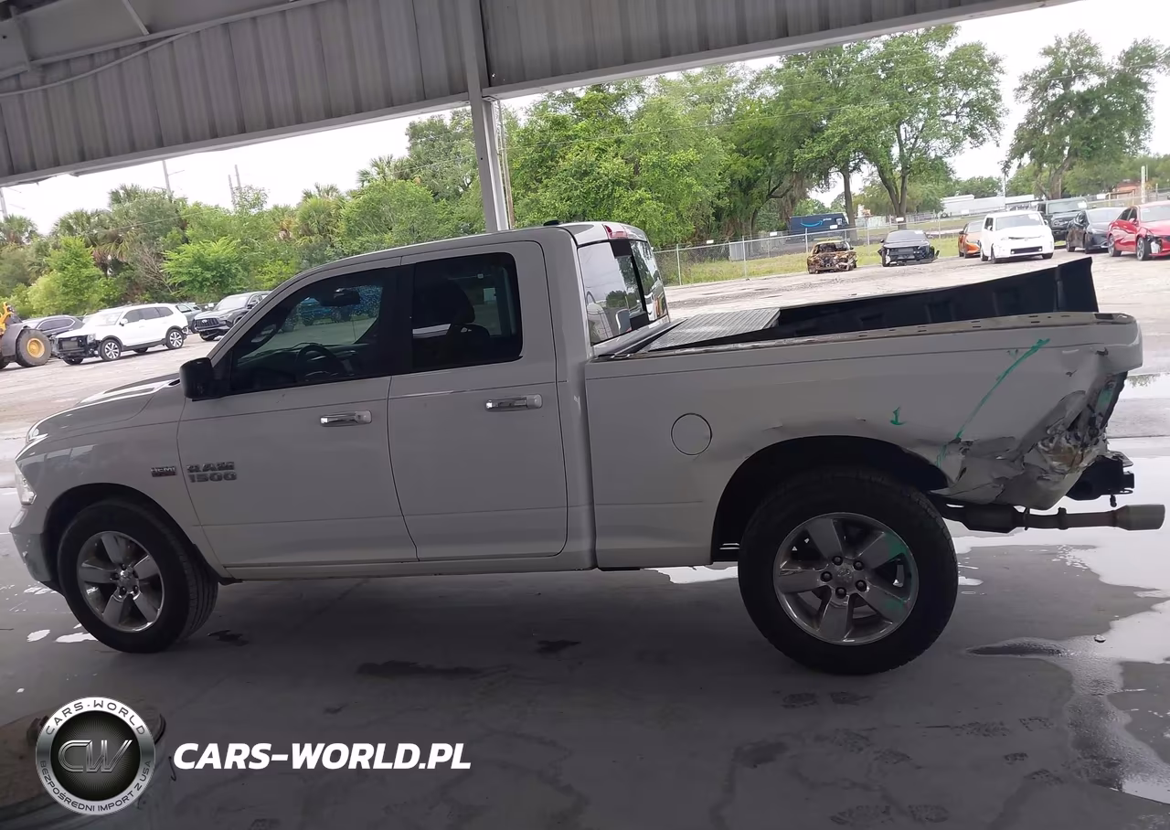 2016 Ram 1500 Big Horn VIN:1C6RR6GT9GS361118 - 15