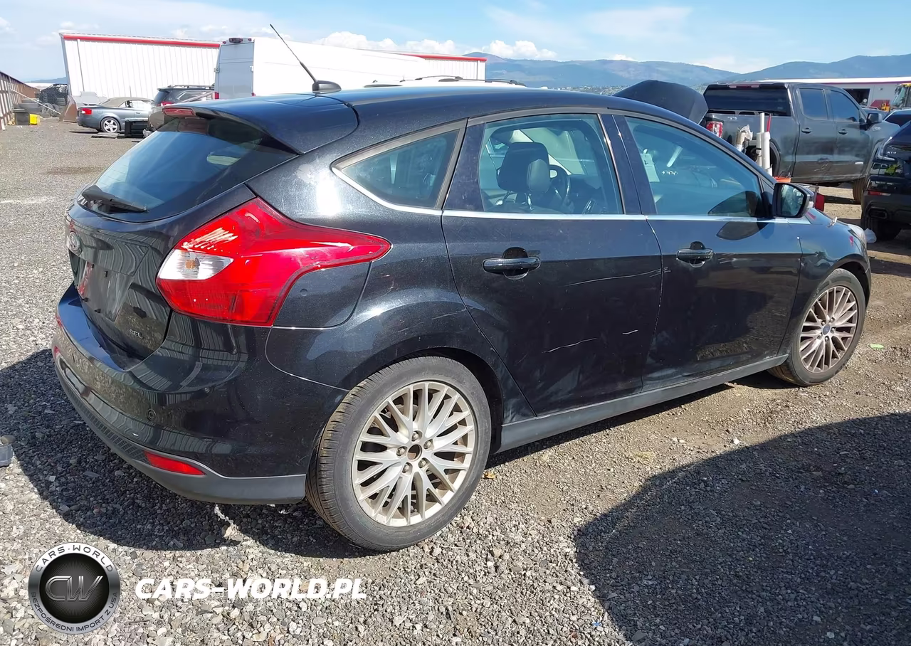 2012 Ford Focus Sel VIN:1FAHP3M2XCL330779 - 4