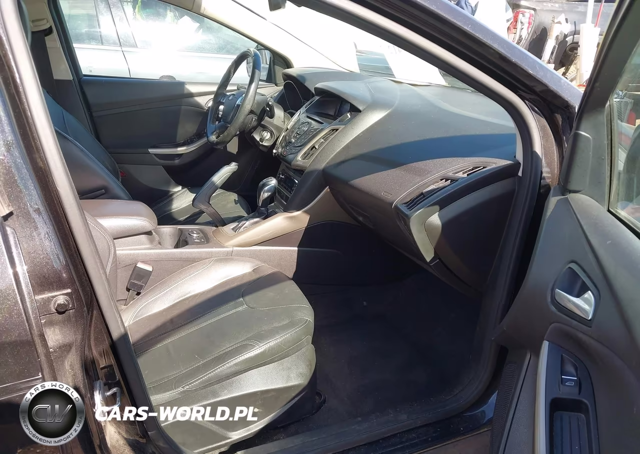 2012 Ford Focus Sel VIN:1FAHP3M2XCL330779 - 5
