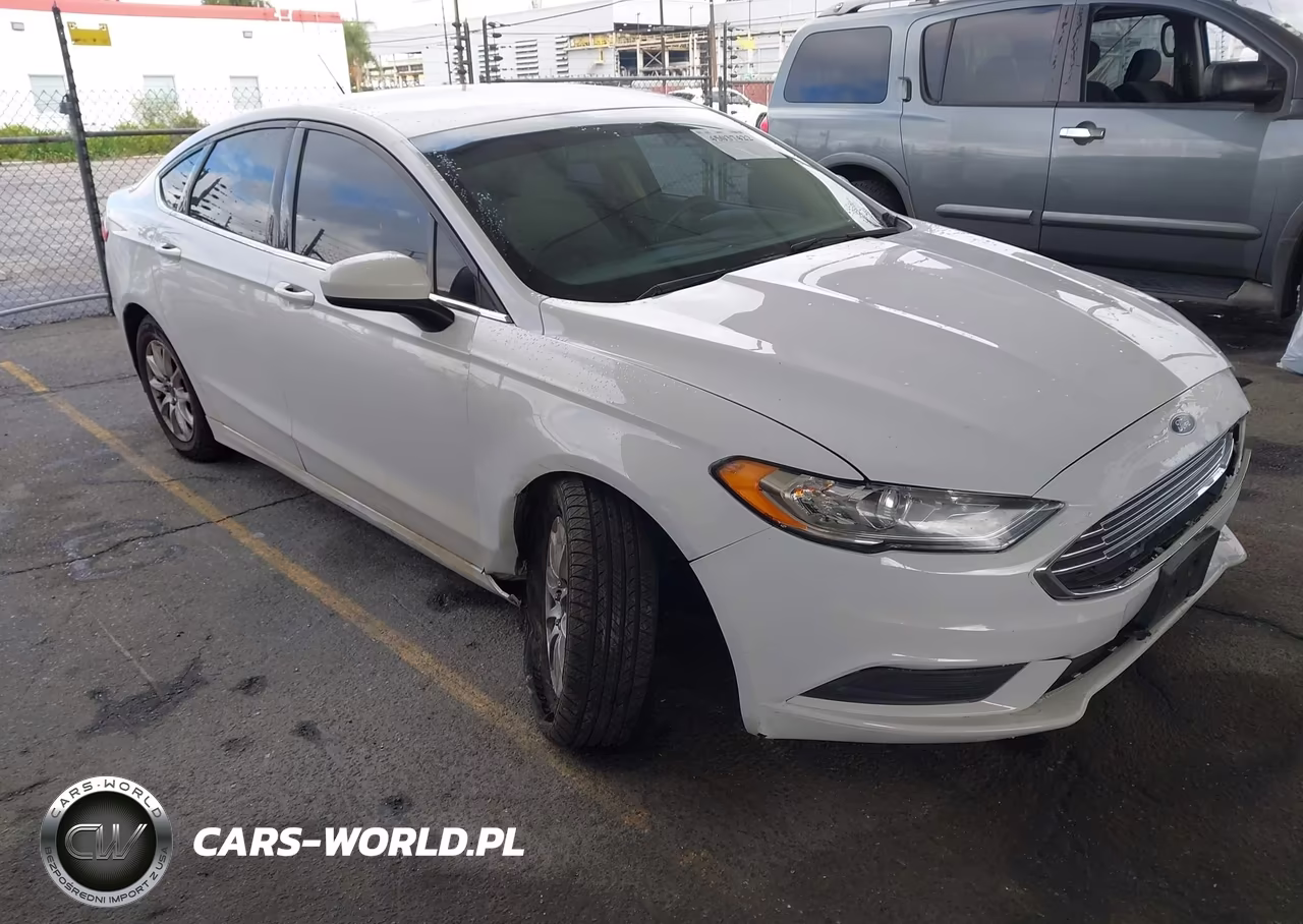 2017 Ford Fusion S – zdjęcie 1 z 16