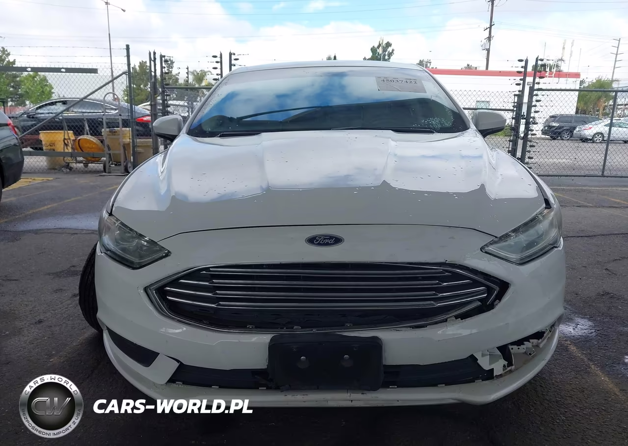 2017 Ford Fusion S VIN:3FA6P0G71HR330403 - 12