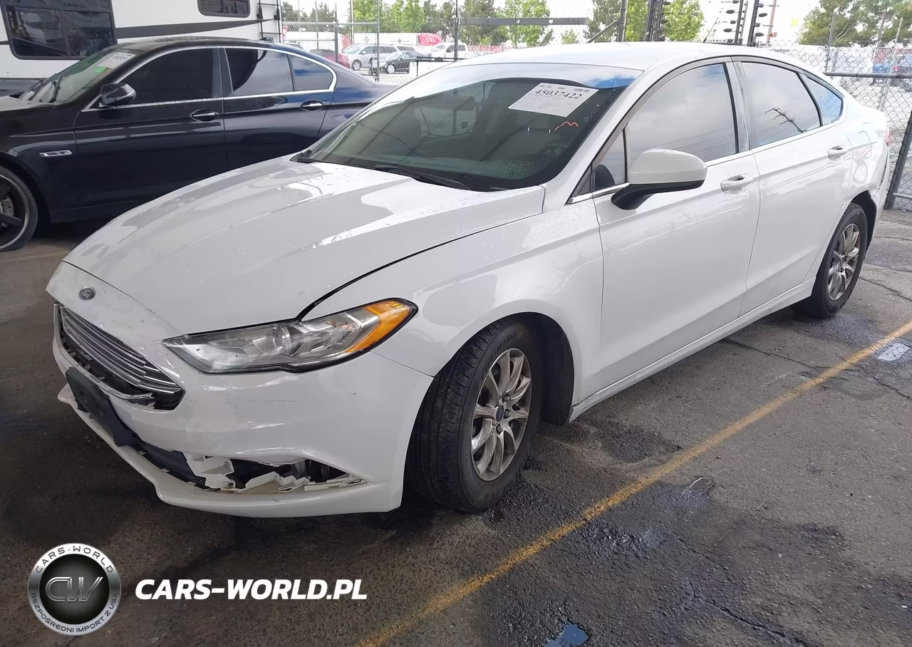 2017 Ford Fusion S VIN:3FA6P0G71HR330403 - 2